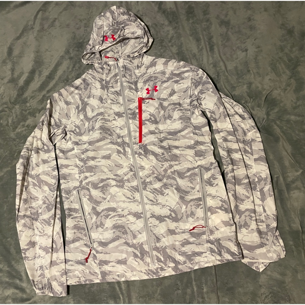 Under Armour running zip up sweater